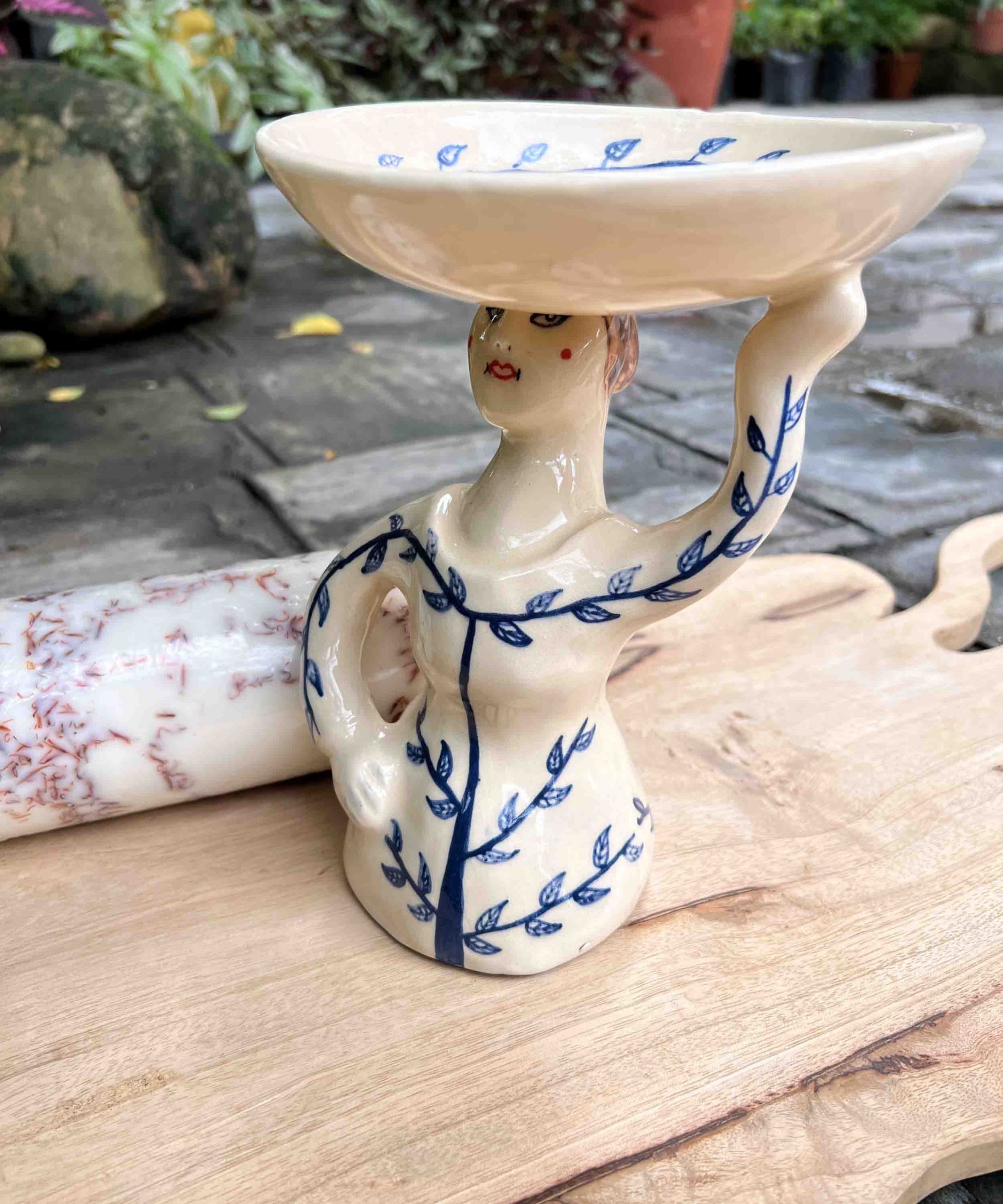 Lady Candle Stand