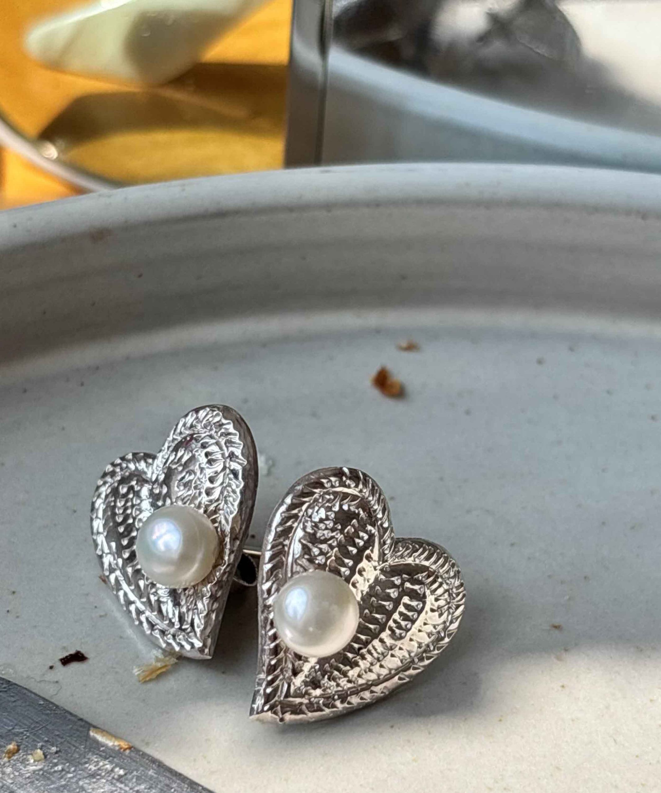 Pearl Dot Heart Stud Earrings - Image 2