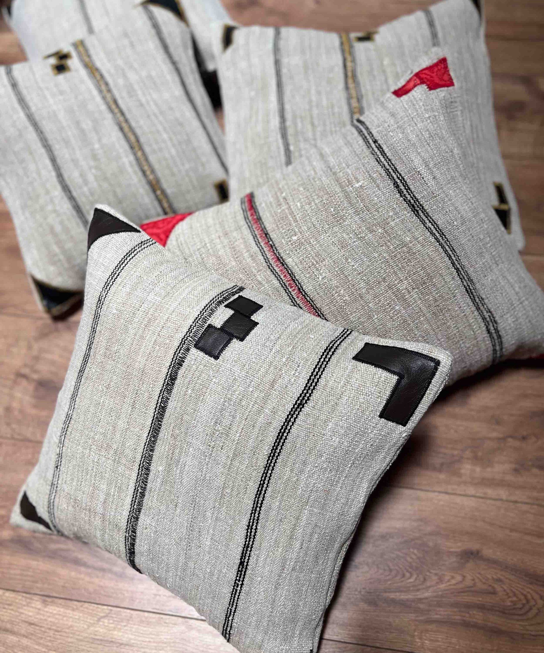 Village Cloth - Image 3